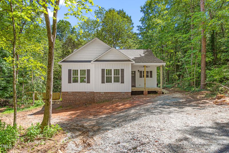 1952 Lewis Dr, Burlington, NC 27215