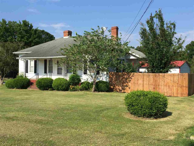1953 Old Durham Rd S, Roxboro, NC 27573
