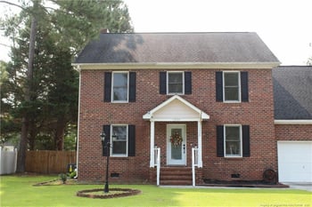 1955 Fairforest Dr, Fayetteville, NC 28304