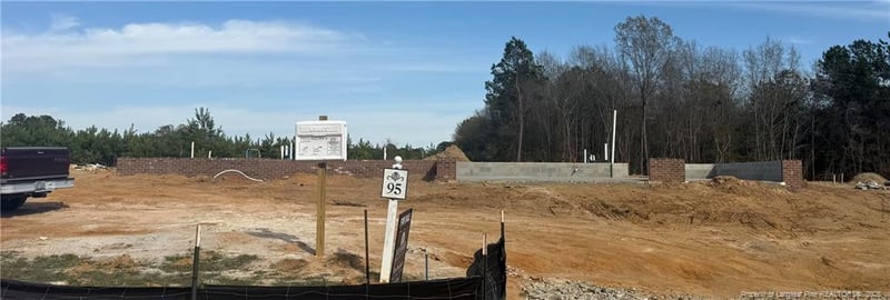 1955 Thomas Wood Dr Lot 95, Fayetteville, NC 28312