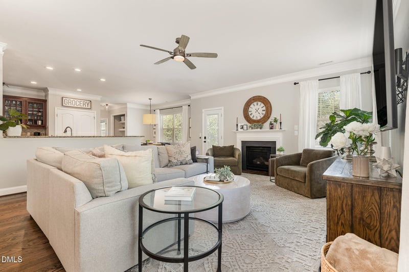 1956 Lazio Ln, Apex, NC 27502