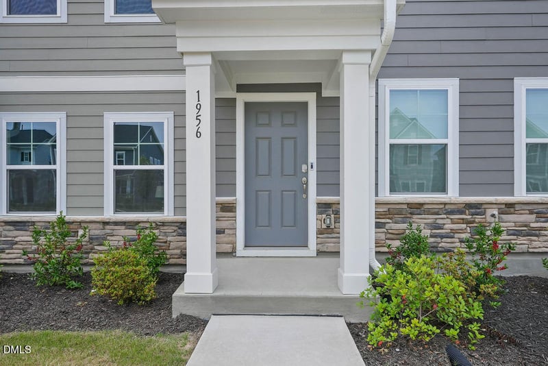 1956 Rosedale Ridge Ave, Wake Forest, NC 27587