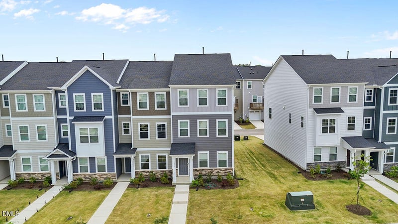 1956 Rosedale Ridge Ave, Wake Forest, NC 27587