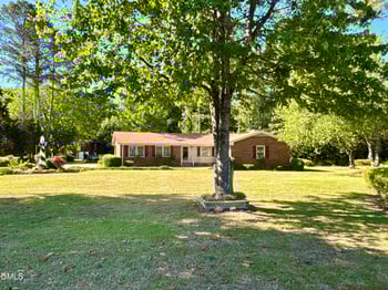 1957 Old Beulah Rd, Selma, NC 27576
