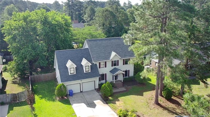 1959 Oakview Dr, Fayetteville, NC 28304