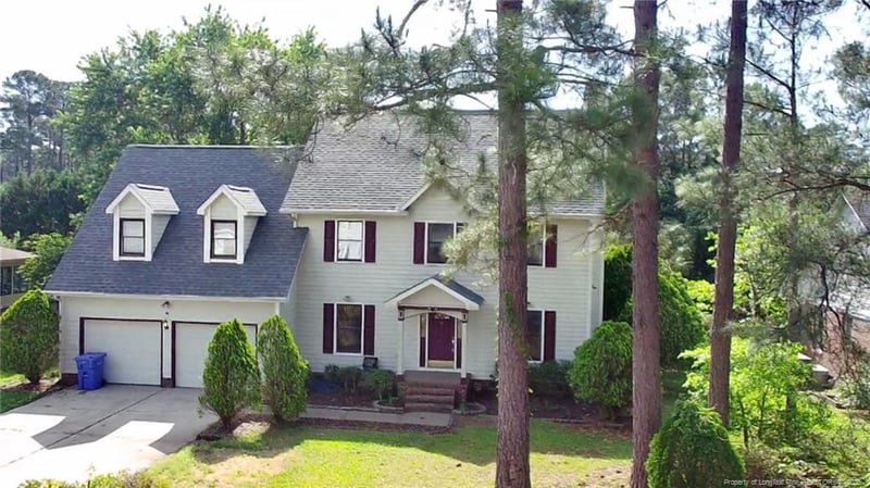 1959 Oakview Dr, Fayetteville, NC 28304