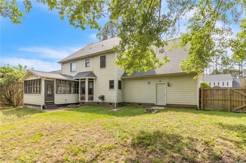 1959 Oakview Dr, Fayetteville, NC 28304