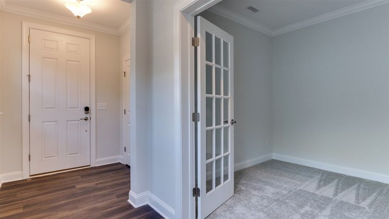 196 Canary Ct #130, Raleigh, NC 27610