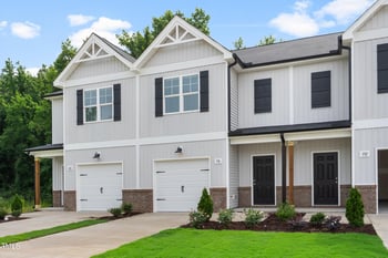 196 Cowlily Ct, Smithfield, NC 27577