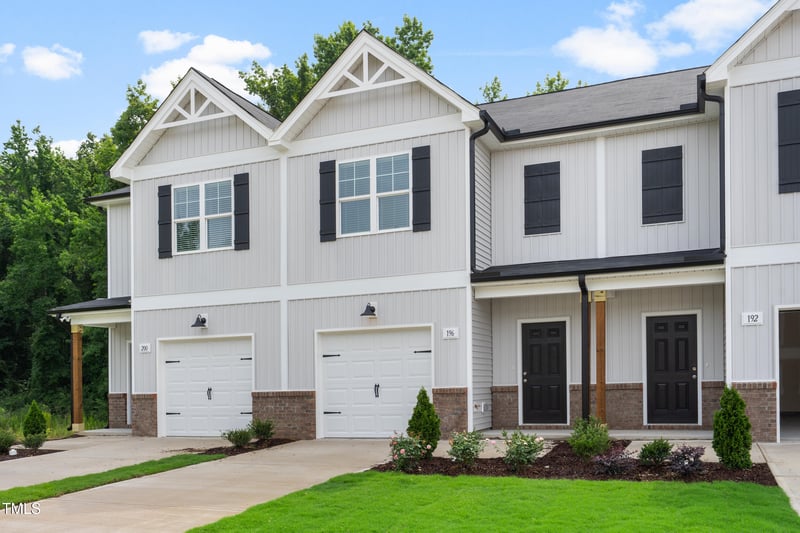 196 Cowlily Ct, Smithfield, NC 27577