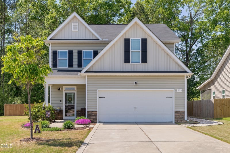 196 Durwin Ln, Clayton, NC 27520