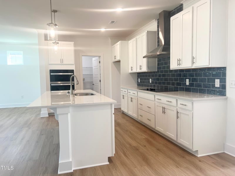 196 Golfview Ave, Benson, NC 27504