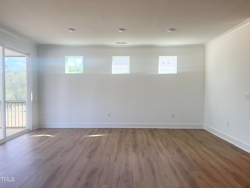 196 Golfview Ave, Benson, NC 27504