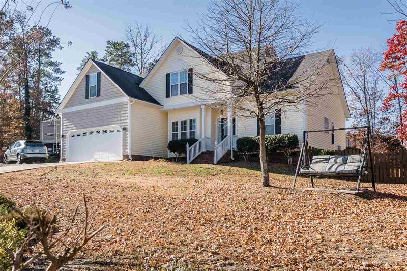 196 Kendall Dr, Clayton, NC 27520