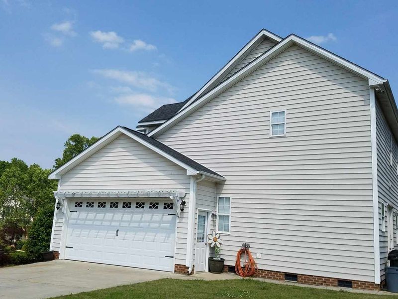 196 Kerrylane Dr, Angier, NC 27501