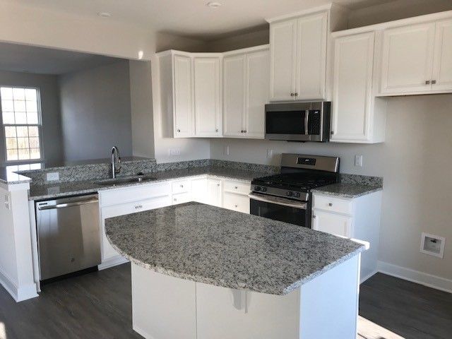 196 Misty Pike Dr #0040 B, Raleigh, NC 27603
