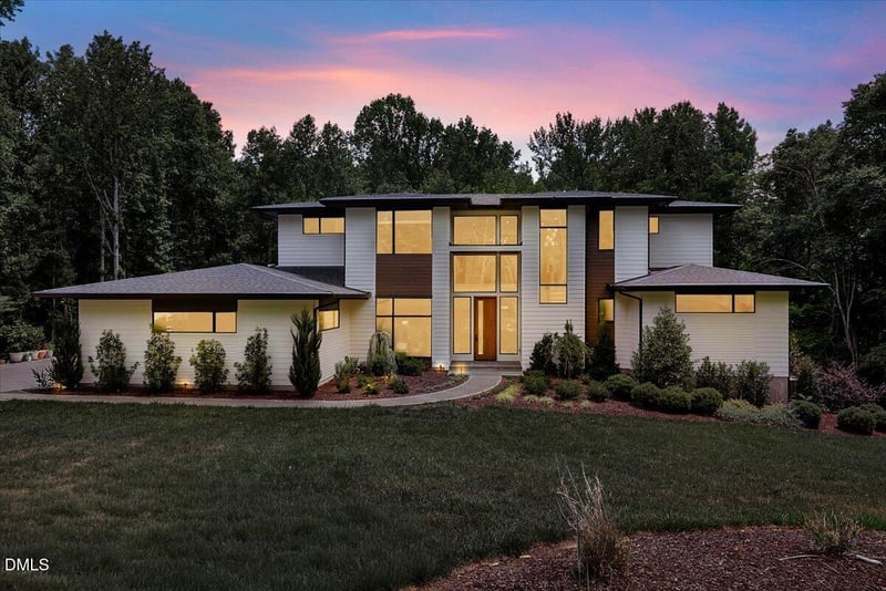 196 Mountaintop Cir, Pittsboro, NC 27312