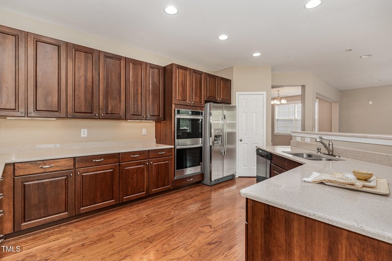 196 Norwich Dr, Clayton, NC 27520