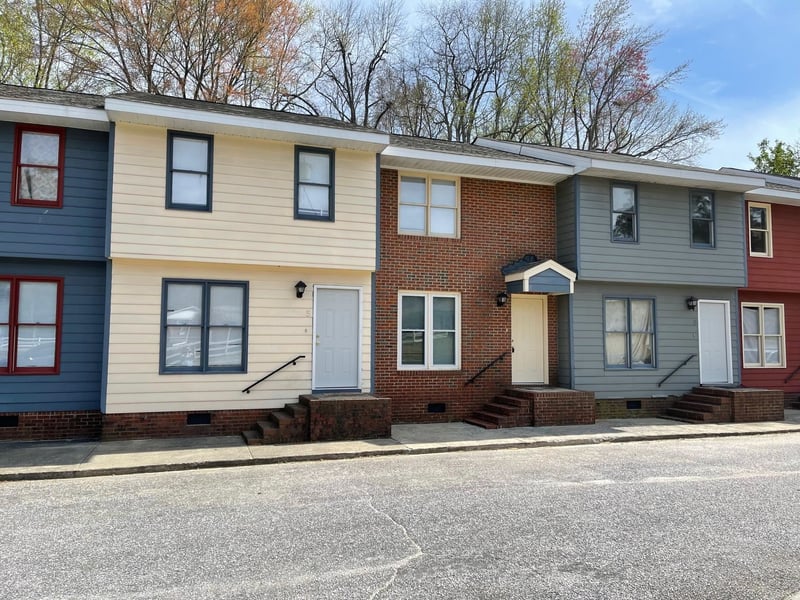 196 E Wimberly St #1-10, Angier, NC 27501