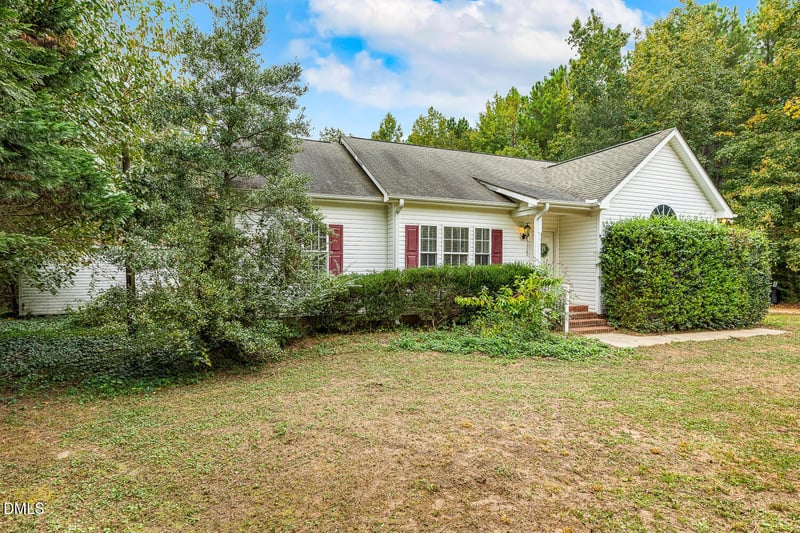 1960 Cole Rd, Clayton, NC 27520