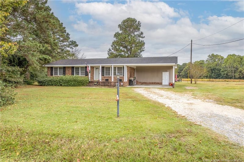 1965 Green Path Rd, Dunn, NC 28334