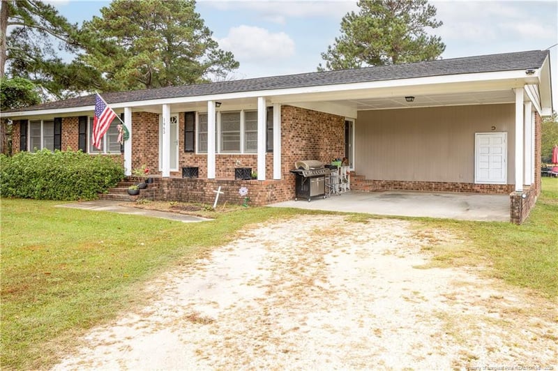 1965 Green Path Rd, Dunn, NC 28334
