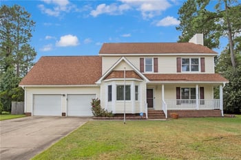 1968 Oakview Dr, Fayetteville, NC 28304
