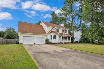 1968 Oakview Dr, Fayetteville, NC 28304