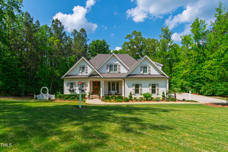 197 Boxwood Dr, Pittsboro, NC 27312