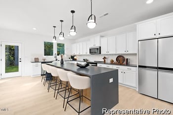 197 Curling Creek Dr, Clayton, NC 27527