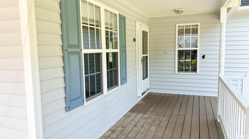 197 Lassiter Farms Ln, Clayton, NC 27520