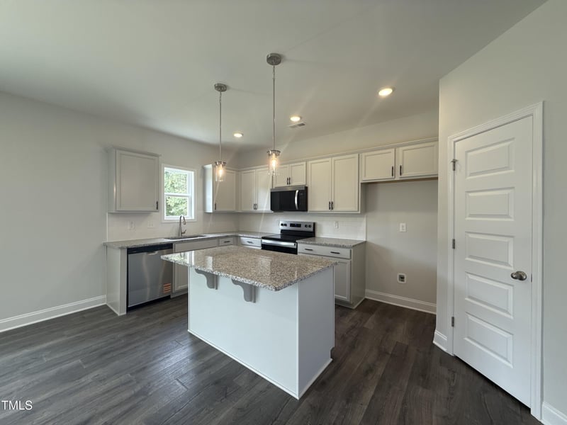 197 Saltgrass Ln, Smithfield, NC 27577
