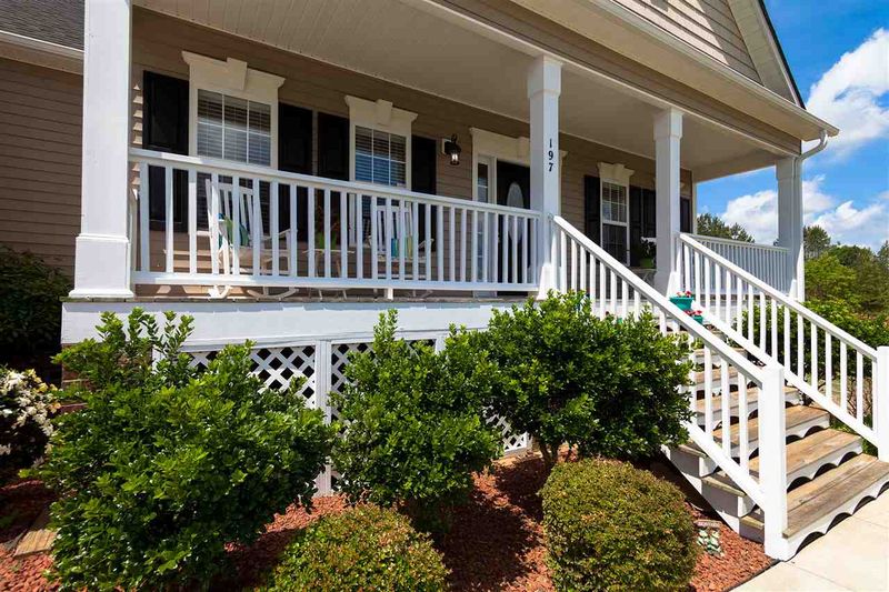197 Topsail Island Dr, Garner, NC 27529