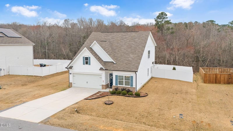 197 Verbena Dr, Clayton, NC 27520