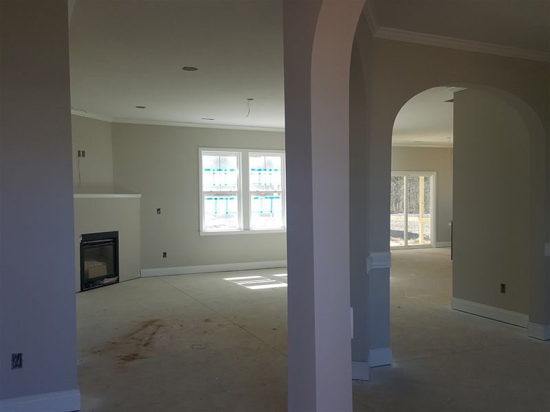 197 Waterpine Dr, Garner, NC 27529