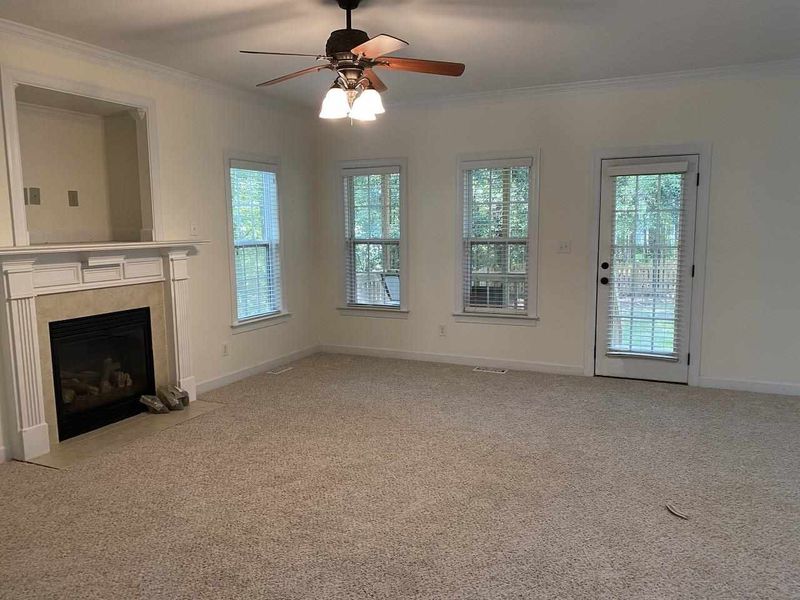 197 Windgate Dr, Clayton, NC 27527