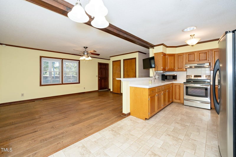1970 Cotten Rd, Sanford, NC 27330