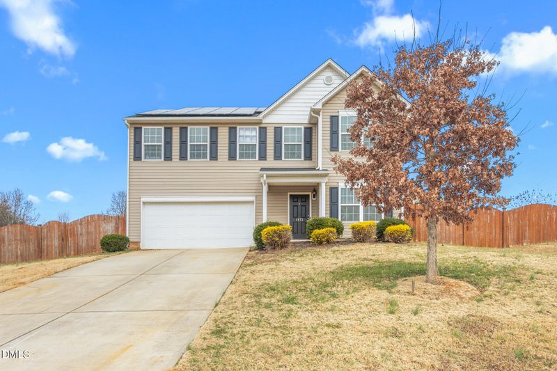 1972 Softwinds Dr, Graham, NC 27253