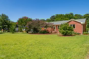 1975 Oakridge Duncan Rd, Fuquay Varina, NC 27526