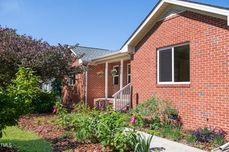 1975 Oakridge Duncan Rd, Fuquay Varina, NC 27526