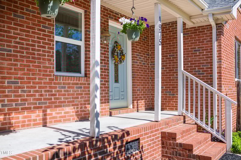 1975 Oakridge Duncan Rd, Fuquay Varina, NC 27526