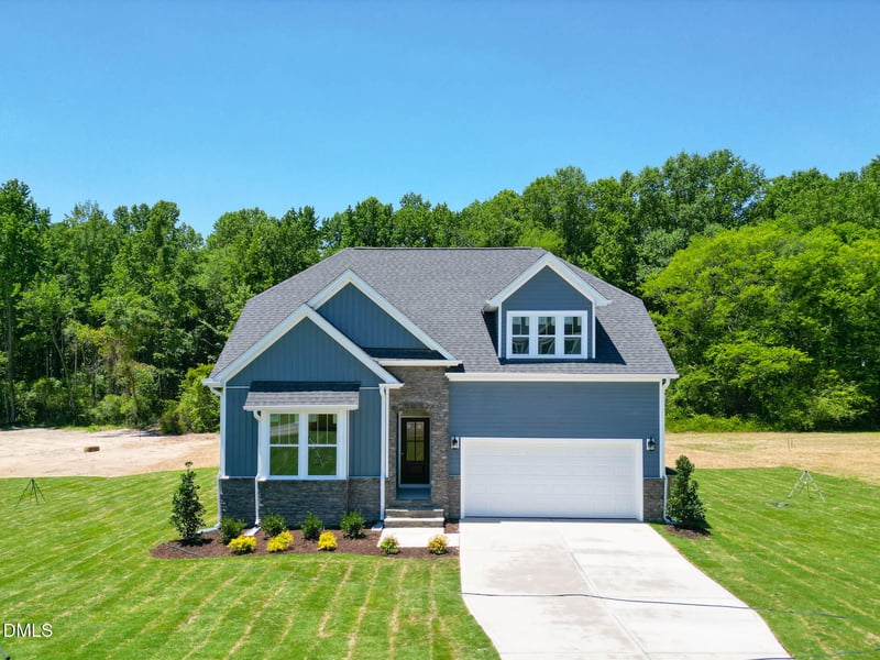 198 Eagle Rock Dr, Lillington, NC 27546