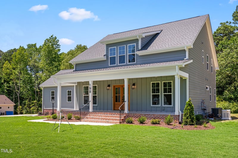 198 Farmstead Ct, Wendell, NC 27591