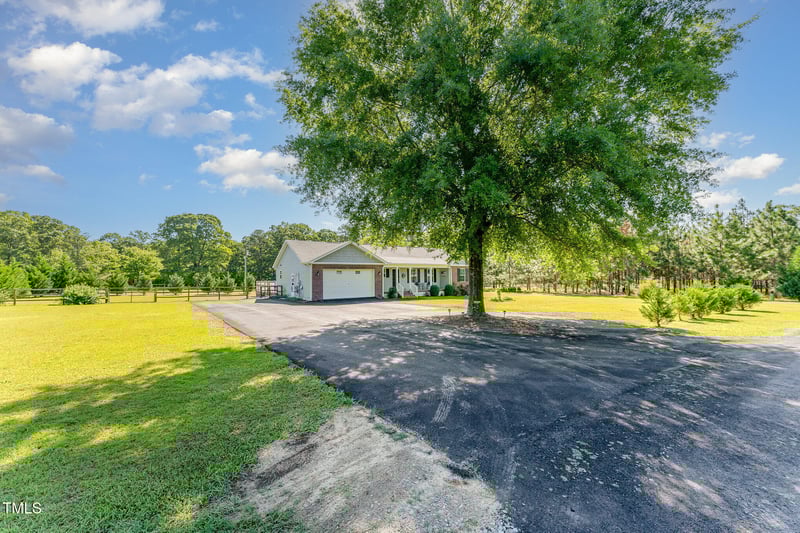 198 Fore View Ln, Sanford, NC 27332