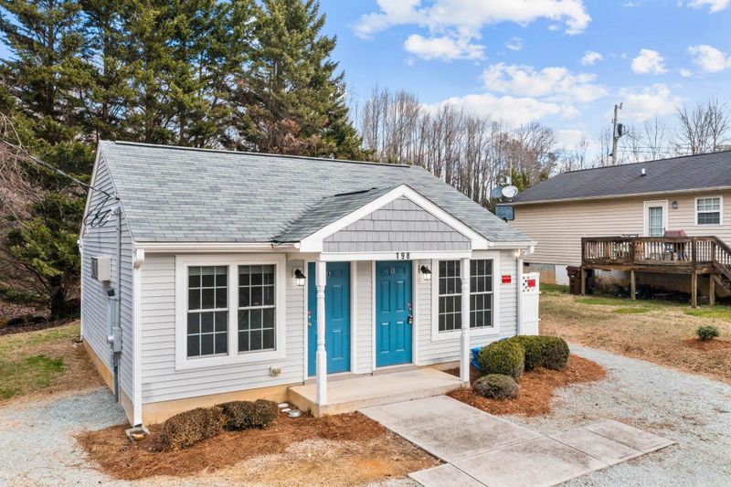 198 Garrett St, Roxboro, NC 27573