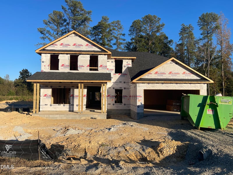 198 Lake Edge Dr, Lillington, NC 27546