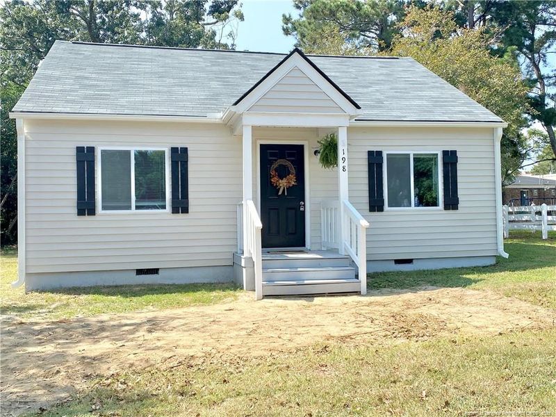 198 S Railroad St, Coats, NC 27521