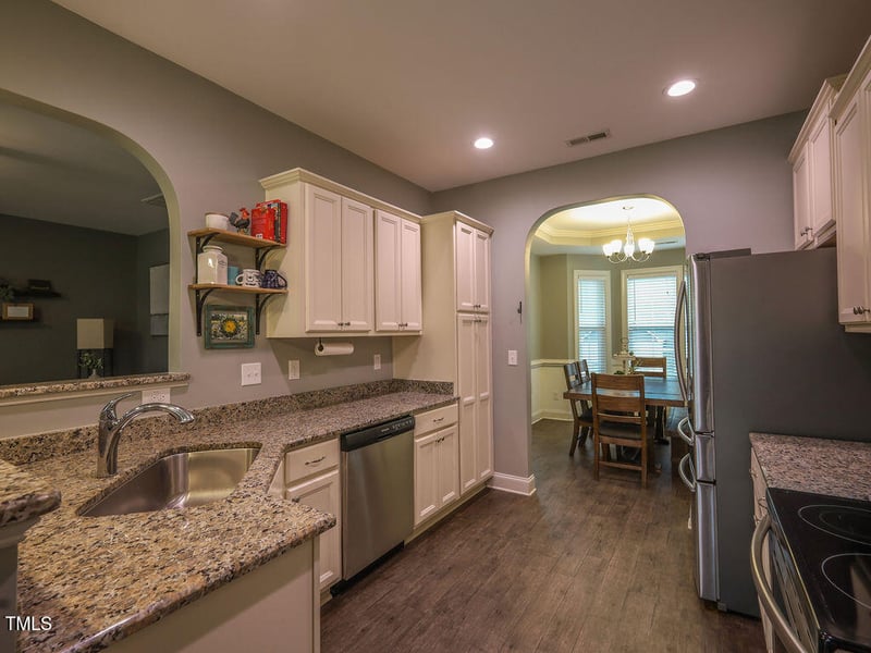 198 Shadowbark Dr, Garner, NC 27529