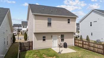 198 Sunfish St, Smithfield, NC 27577