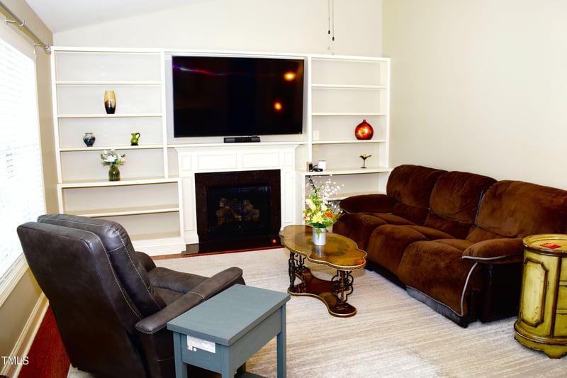 1980 Ferbow St, Creedmoor, NC 27522